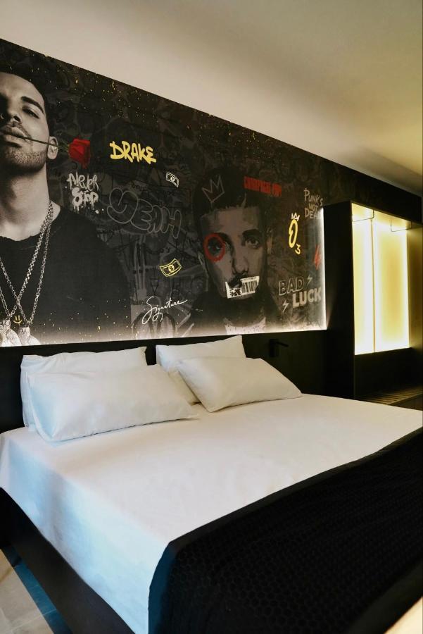 Hotell So Adults Only 3*