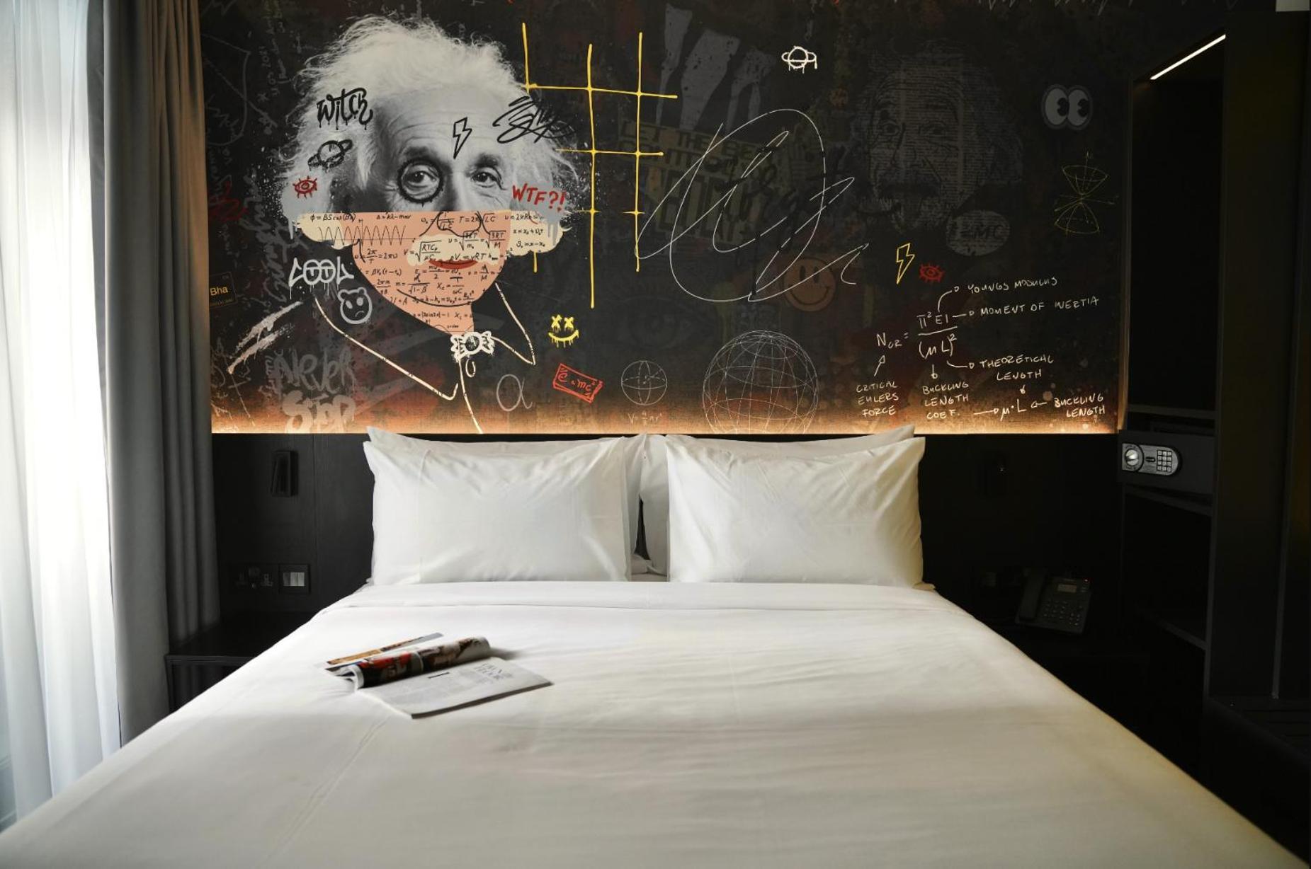 Hotel So Adults Only