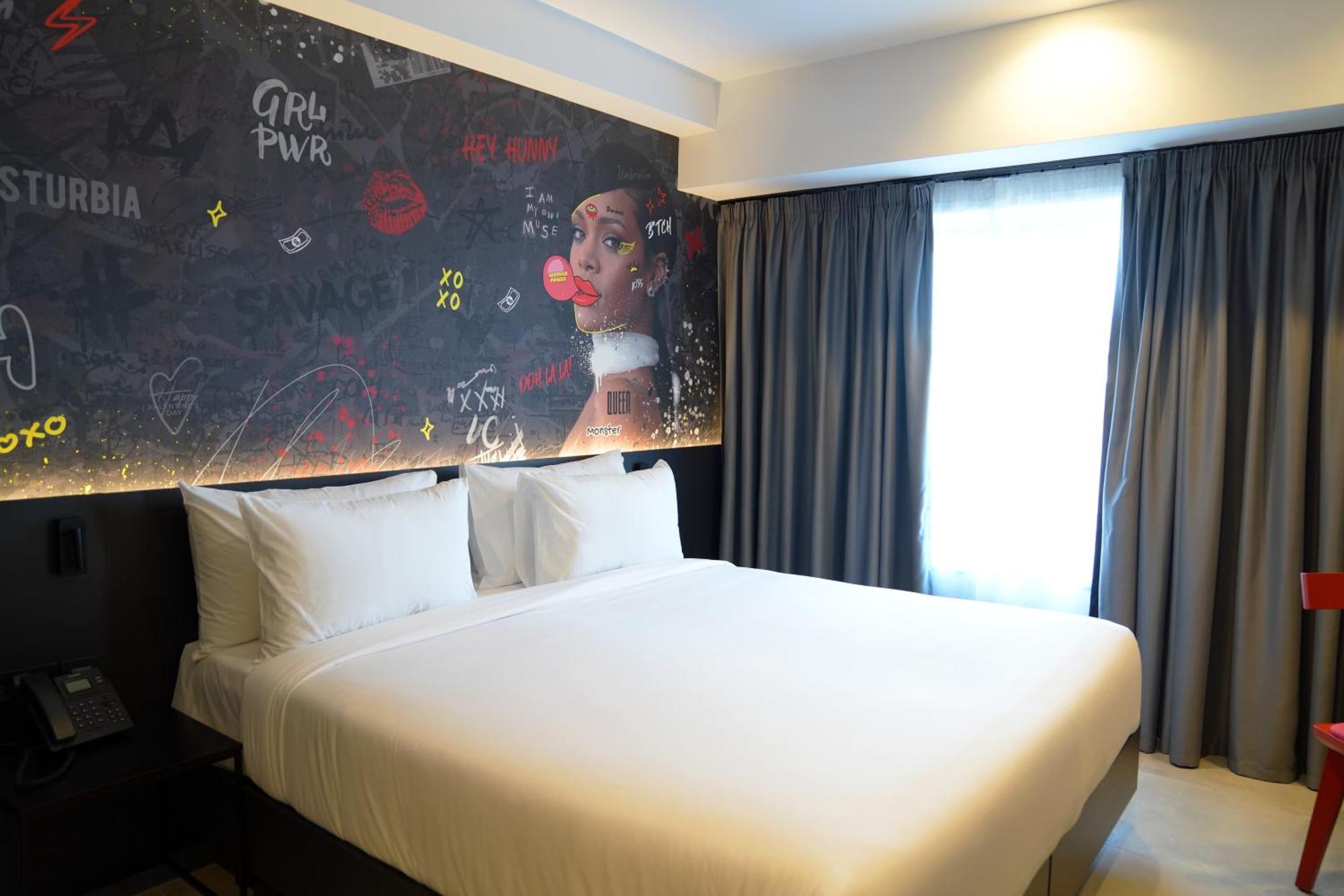So Adults Only 3* San Ġiljan