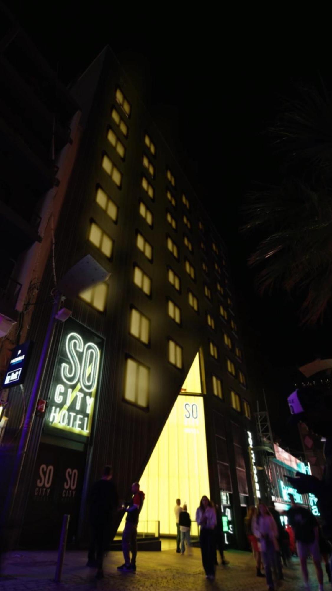Hotel So Adults Only Saint Julian's