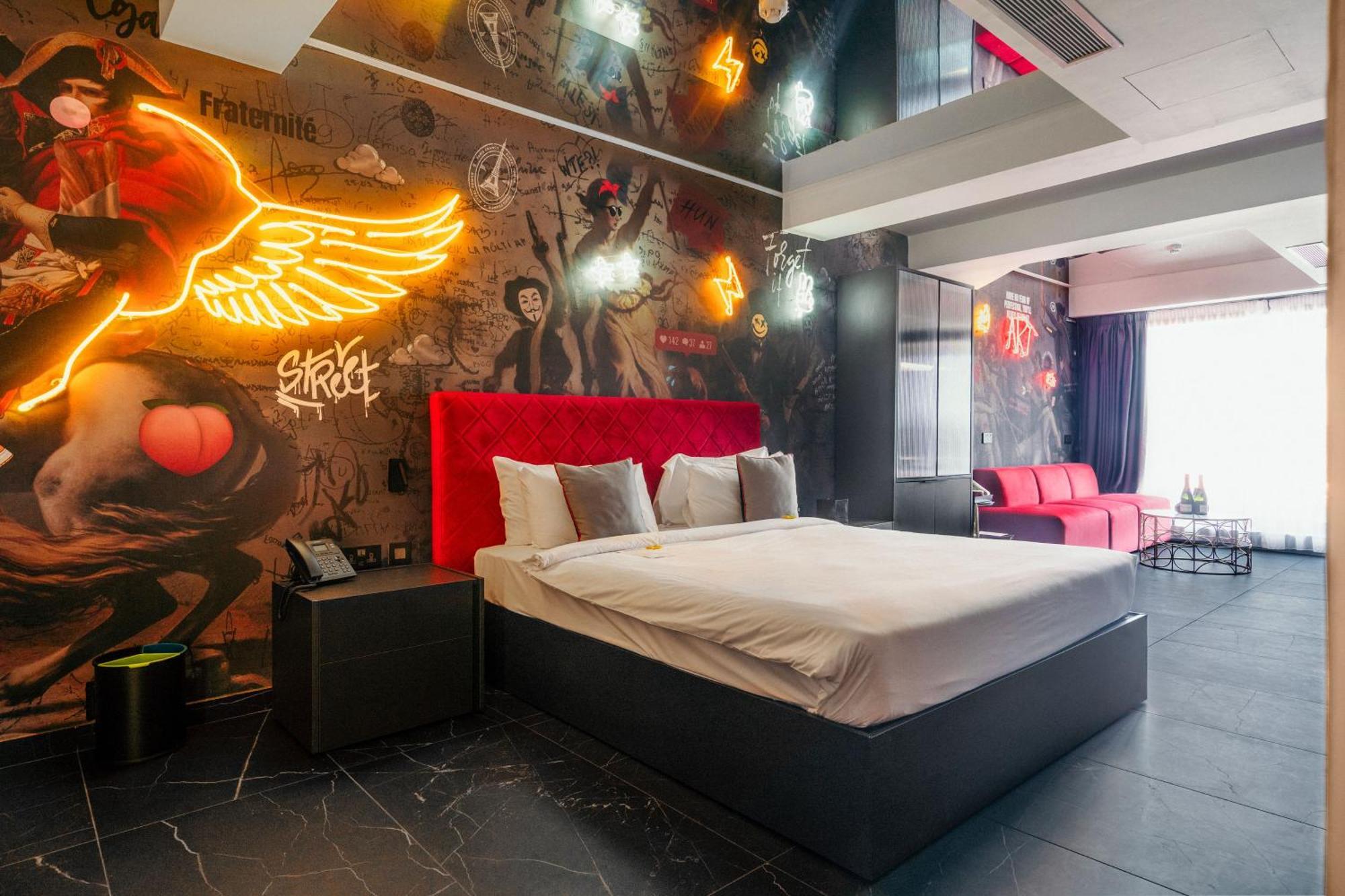 So Adults Only Hotel