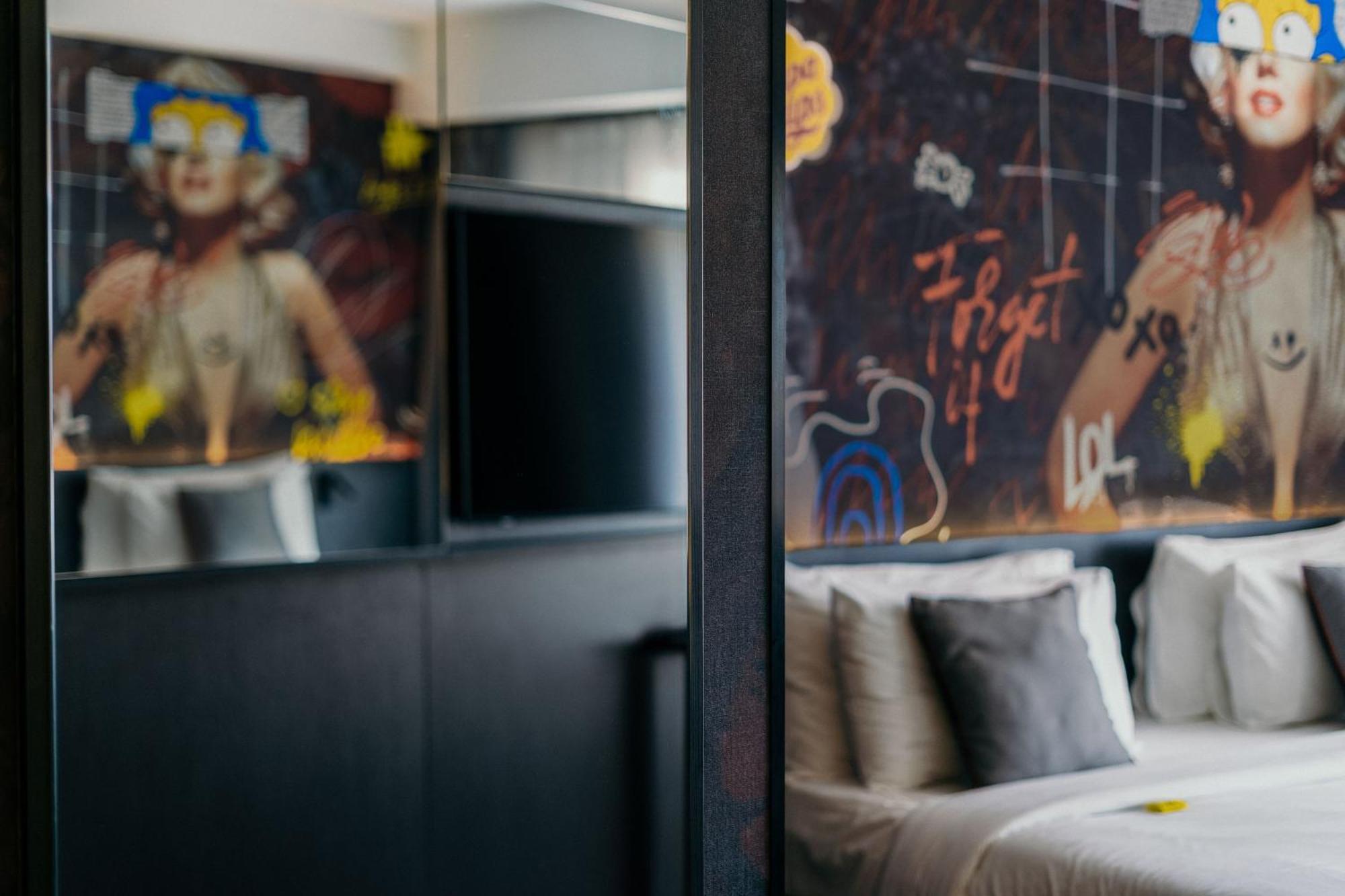 So Adults Only Hotel