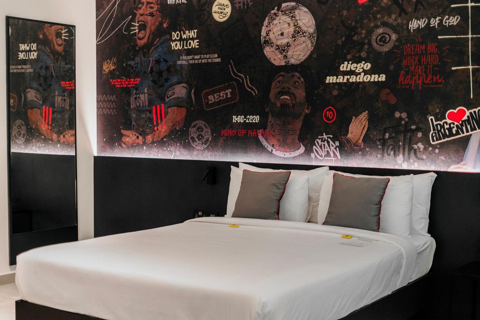 So Adults Only Hotel Saint Julian's
