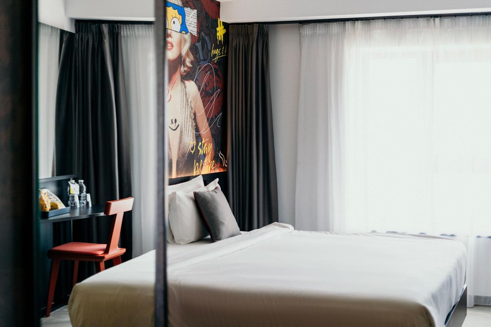 So Adults Only Hotel